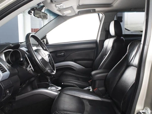 Внедорожник Mitsubishi Outlander 2008 года, 1130000 рублей, Омск