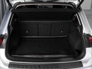 Внедорожник Volkswagen Tiguan 2017 года, 2749000 рублей, Тюмень