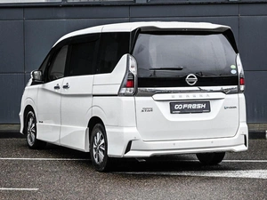 Минивэн Nissan Serena 2019 года, 2239000 рублей, Кирилловка