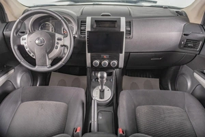 Внедорожник Nissan X-Trail 2012 года, 1299000 рублей, Томск