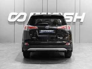 Внедорожник Toyota RAV4 2016 года, 2379000 рублей, Тюмень
