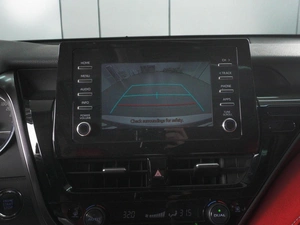 Седан Toyota Camry US Market 2022 года, 3839000 рублей, Красный Пахарь