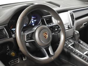 Внедорожник Porsche Macan S 2016 года, 3567300 рублей, Казань