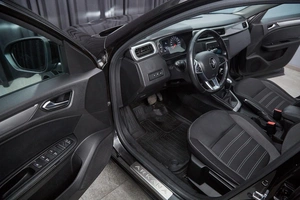Внедорожник Renault Arkana 2019 года, 1415000 рублей, Красноярск