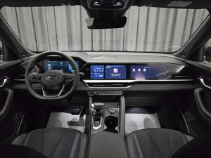 Внедорожник Geely Monjaro 2024 года, 3900000 рублей, Красноярск