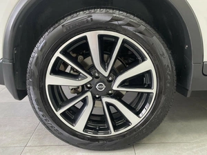 Внедорожник Nissan X-Trail 2019 года, 2350400 рублей, Красноярск