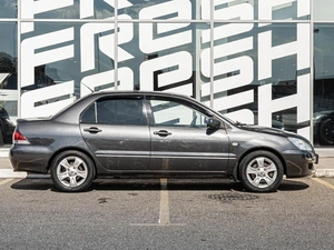 Седан Mitsubishi Lancer 2004 года, 480000 рублей, Краснодар