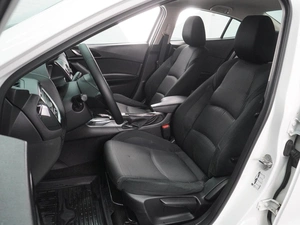 Седан Mazda 3 2014 года, 1325000 рублей, Воронеж
