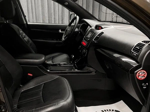 Внедорожник Kia Sorento 2015 года, 1700000 рублей, Красноярск