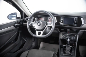 Седан Volkswagen Jetta 2021 года, 1669000 рублей, Пермь