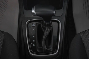 Седан Kia Rio 2020 года, 2049000 рублей, Кемерово