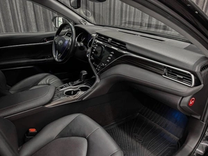 Седан Toyota Camry 2019 года, 3250000 рублей, Красноярск