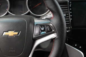 Седан Chevrolet Cruze 2010 года, 669000 рублей, Оренбург
