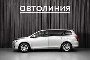 Универсал Toyota Corolla Fielder 2007 года, 735000 рублей, Красноярск