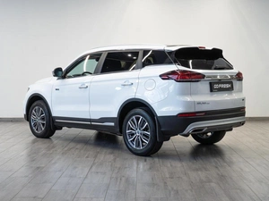 Внедорожник Geely Atlas Pro 2022 года, 2419000 рублей, Саратов
