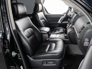 Внедорожник Toyota Land Cruiser 2012 года, 3600000 рублей, Тюмень