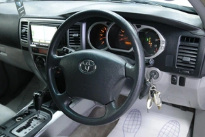 Внедорожник Toyota Hilux Surf 2003 года, 1638000 рублей, Солонцы