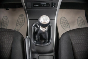 Седан Toyota Corolla 2012 года, 1199000 рублей, Пермь
