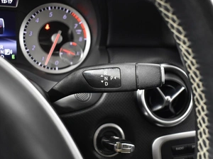 Хетчбэк Mercedes-benz A-класс 2013 года, 1406700 рублей, Казань