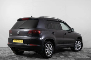 Внедорожник Volkswagen Tiguan 2016 года, 1699000 рублей, Кемерово
