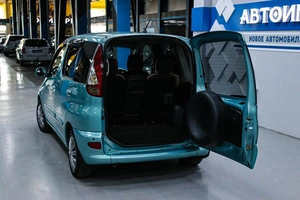 Минивэн Toyota Funcargo 2003 года, 453000 рублей, Солонцы