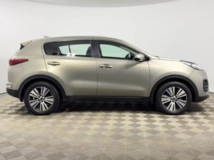 Внедорожник Kia Sportage 2017 года, 1798300 рублей, Казань