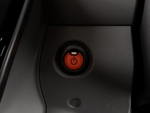 Хетчбэк Nissan Leaf 2010 года, 569000 рублей, Тюмень