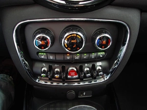 Универсал MINI Cooper Clubman 2020 года, 2659000 рублей, Владимир