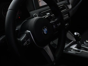 Седан BMW 5 серия 2013 года, 1799999 рублей, Москва