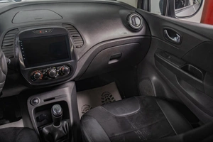 Внедорожник Renault Kaptur 2019 года, 1529000 рублей, Томск