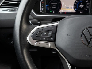 Внедорожник Volkswagen Tiguan 2021 года, 3300000 рублей, Краснодар