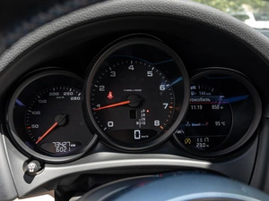 Внедорожник Porsche Macan 2019 года, 4550000 рублей, Краснодар
