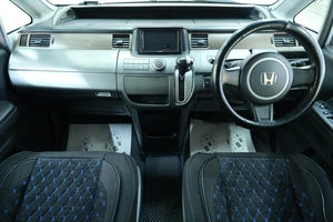 Минивэн Honda Stepwgn 2008 года, 1379000 рублей, Омск