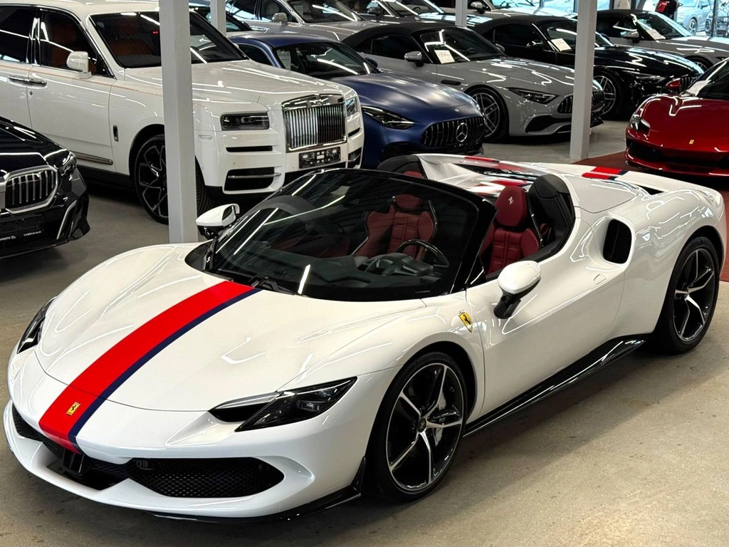 Кабриолет Ferrari 296 GTS 2023 года, 31990000 рублей, Павловская Слобода