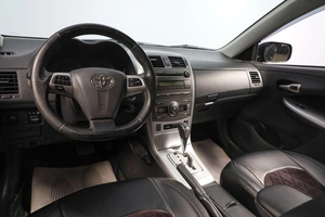 Седан Toyota Corolla 2012 года, 1579000 рублей, Новосибирск