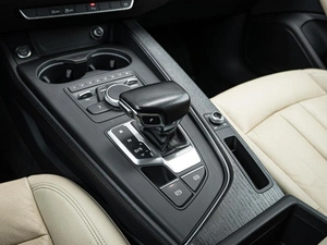 Седан Audi A4 2016 года, 1944000 рублей, Краснодар