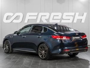 Седан Kia Optima 2016 года, 1949000 рублей, Сургут