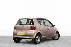 Хетчбэк Toyota Vitz 2000 года, 349000 рублей, Барнаул
