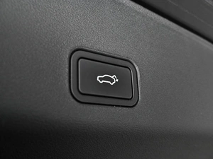 Внедорожник Geely Monjaro 2023 года, 3039000 рублей, Ростов-на-Дону