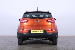 Внедорожник Kia Sportage 2013 года, 1299000 рублей, Омск