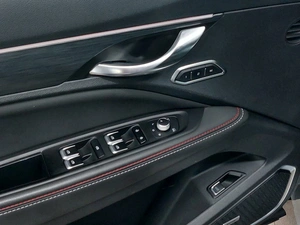 Внедорожник Geely Tugella 2023 года, 2950000 рублей, Барнаул