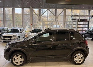 Хэтчбек Renault Sandero 2016 года, 1020000 рублей, Орёл