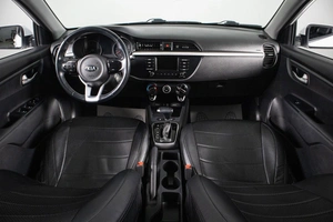 Седан Kia Rio 2019 года, 1719000 рублей, Сургут