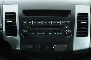 Внедорожник Mitsubishi Outlander 2007 года, 1179000 рублей, Омск