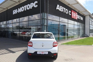 Седан Renault Logan 2019 года, 1160000 рублей, Мирное