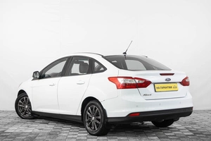 Седан Ford Focus 2012 года, 599000 рублей, Кемерово