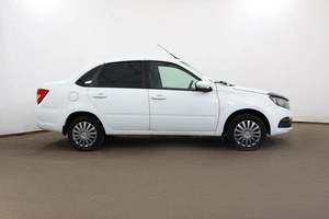 Седан ВАЗ (LADA) Granta 2023 года, 690000 рублей, Орёл