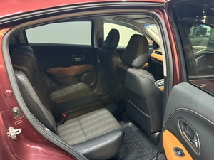 Внедорожник Honda Vezel 2015 года, 1397000 рублей, Красноярск