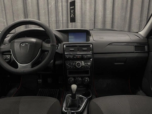 Седан ВАЗ (LADA) Priora 2015 года, 585000 рублей, Красноярск