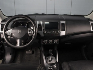Внедорожник Peugeot 4007 2011 года, 999000 рублей, Омск